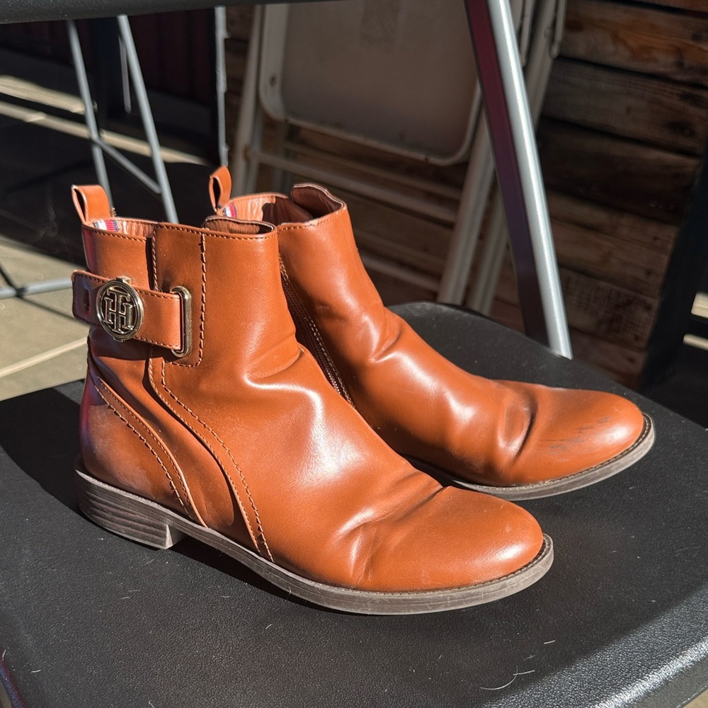 Tommy Hilfiger Tan Ankle Boots